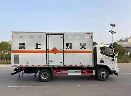 范县爆破器材运输车